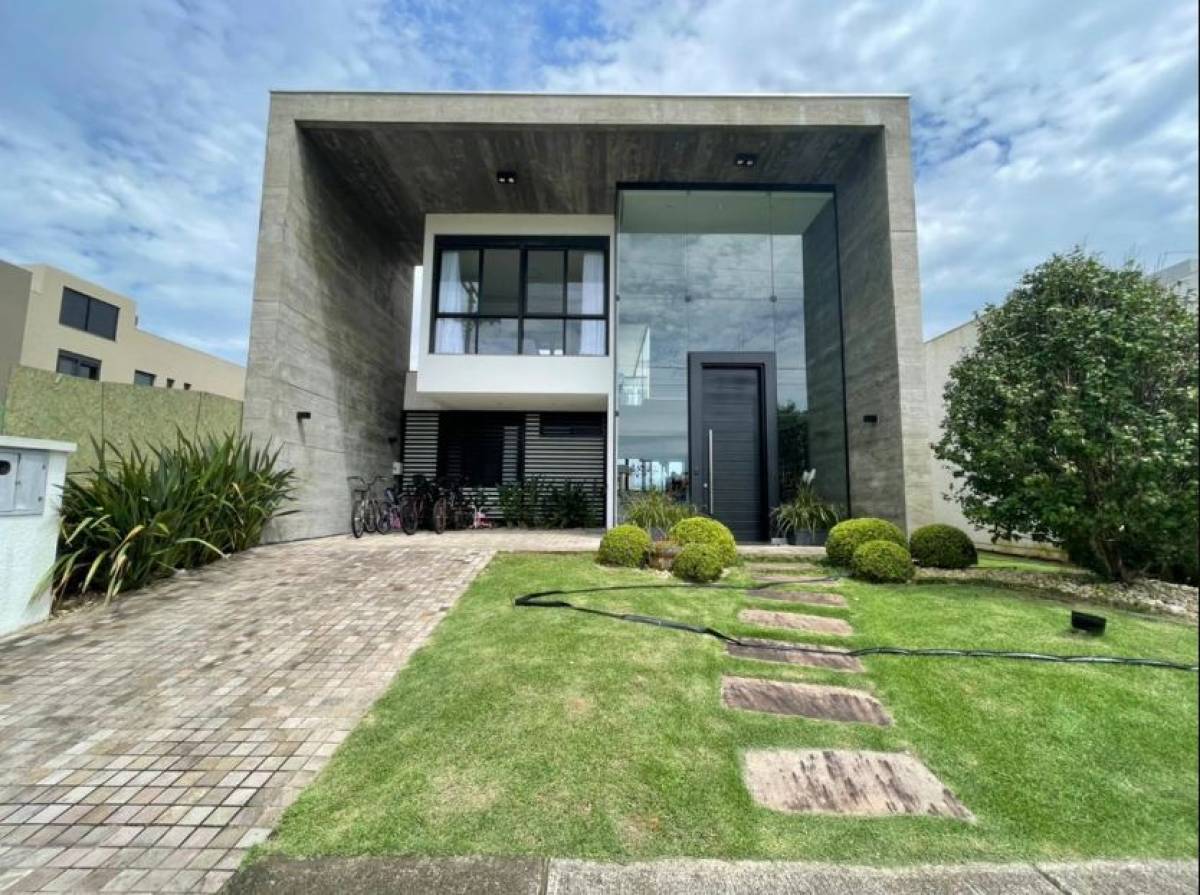 Casa em Condomínio 4 dormitórios para venda, PARQUE ANTARTICA  em Capão da Canoa | Ref.: 12