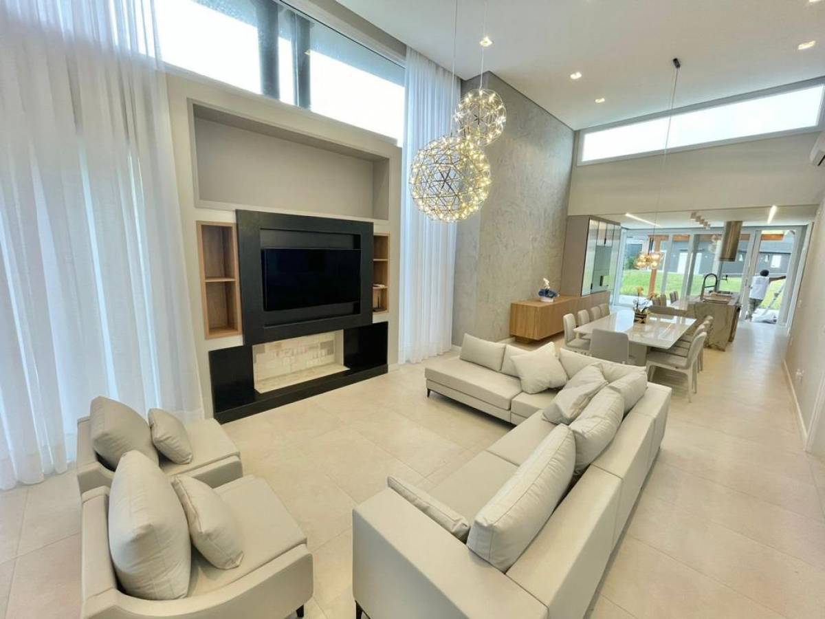 Casa em Condomínio 4 dormitórios para venda, PARQUE ANTARTICA  em Capão da Canoa | Ref.: 17