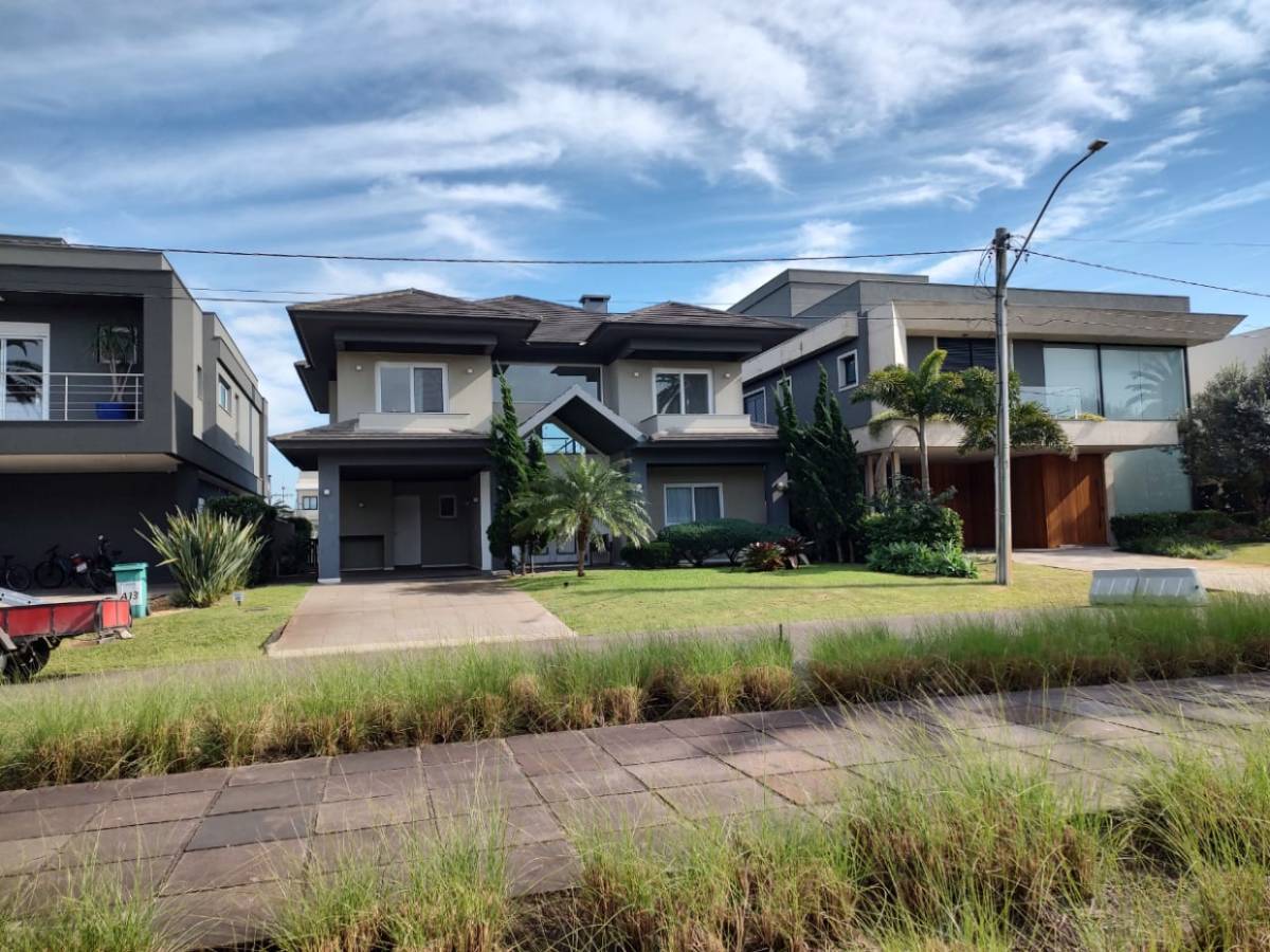 Casa em Condomínio 5 dormitórios para venda, centro em Xangri-lá | Ref.: 294