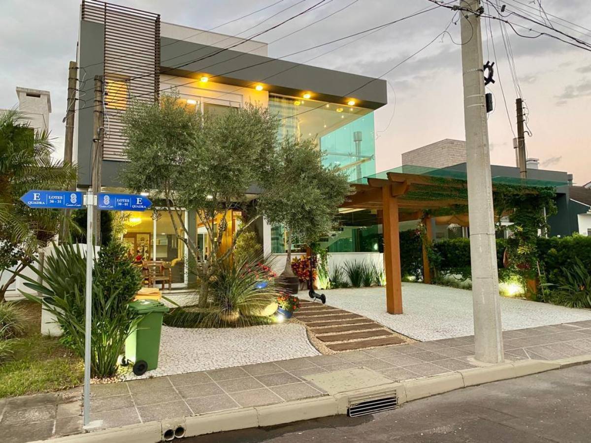 Casa em Condomínio 5 dormitórios para venda, Zona Nova em Capão da Canoa | Ref.: 3