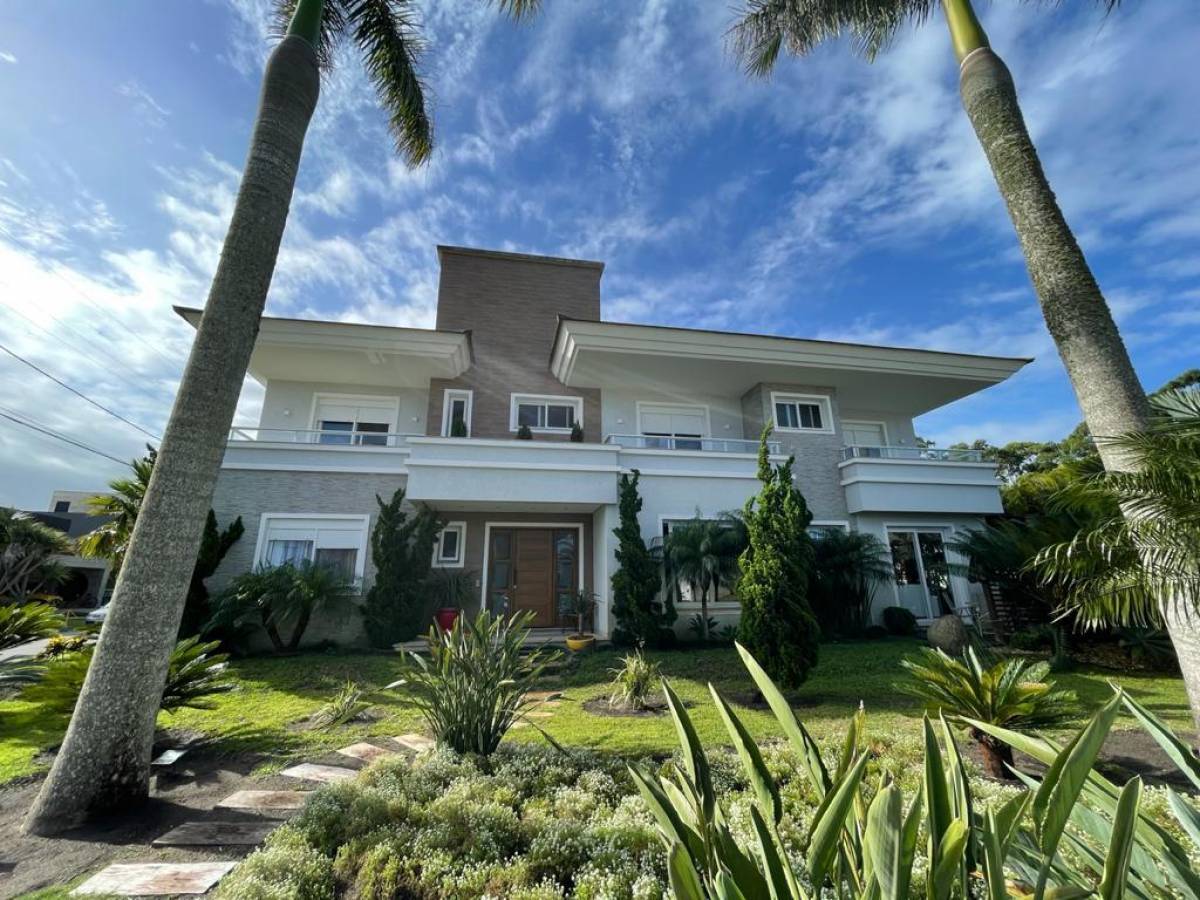 Casa em Condomínio 6 dormitórios para venda, centro em Xangri-lá | Ref.: 42